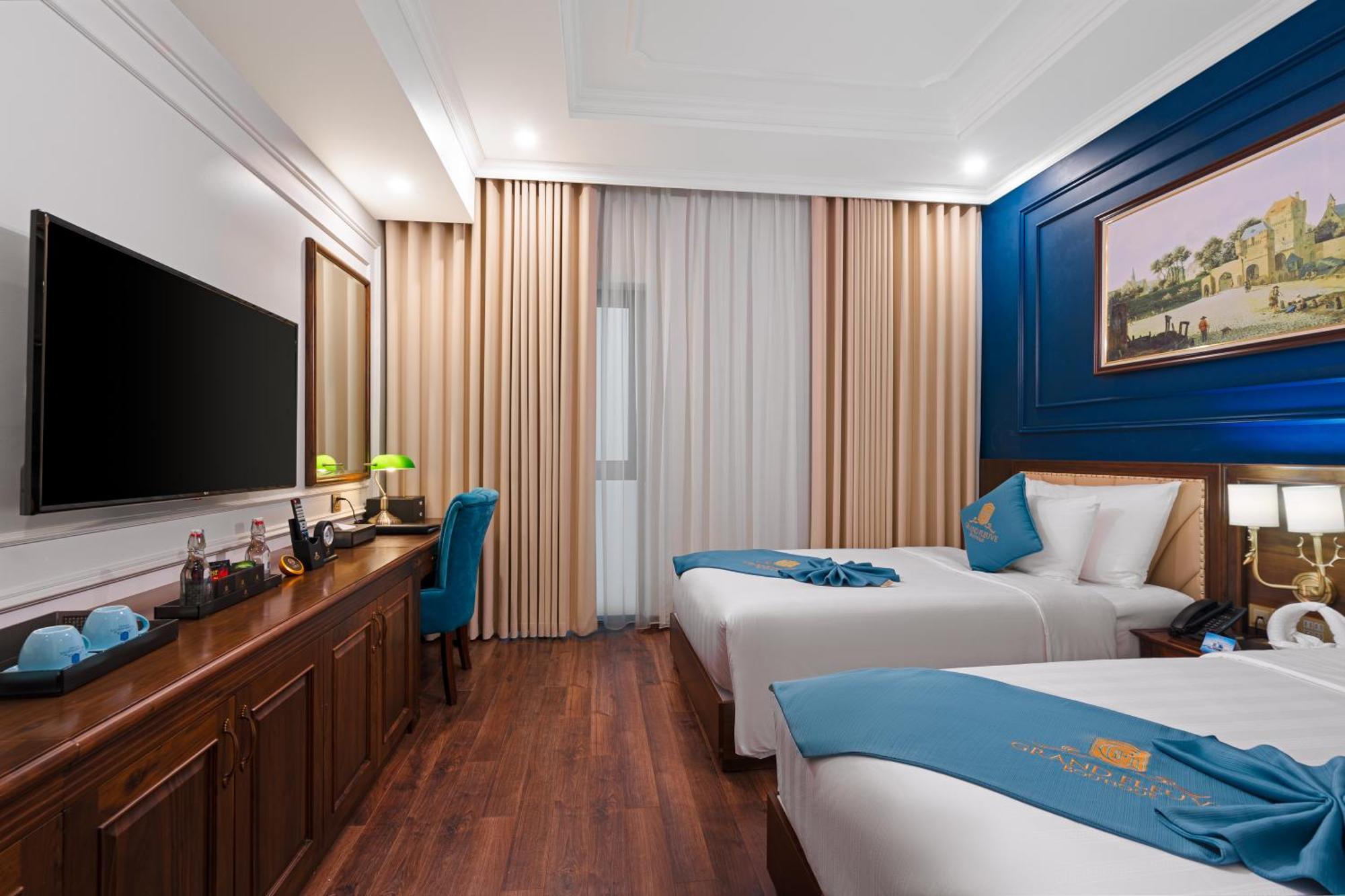 Grand Fleuve Boutique Hotel Ha Long Exterior photo