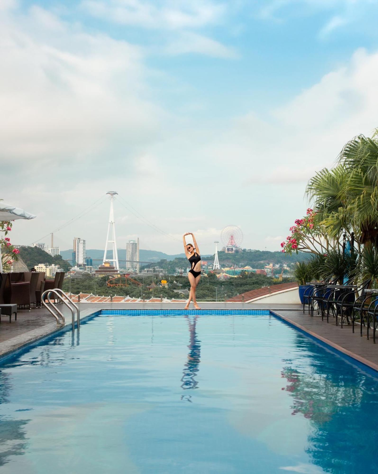 Grand Fleuve Boutique Hotel Ha Long Exterior photo