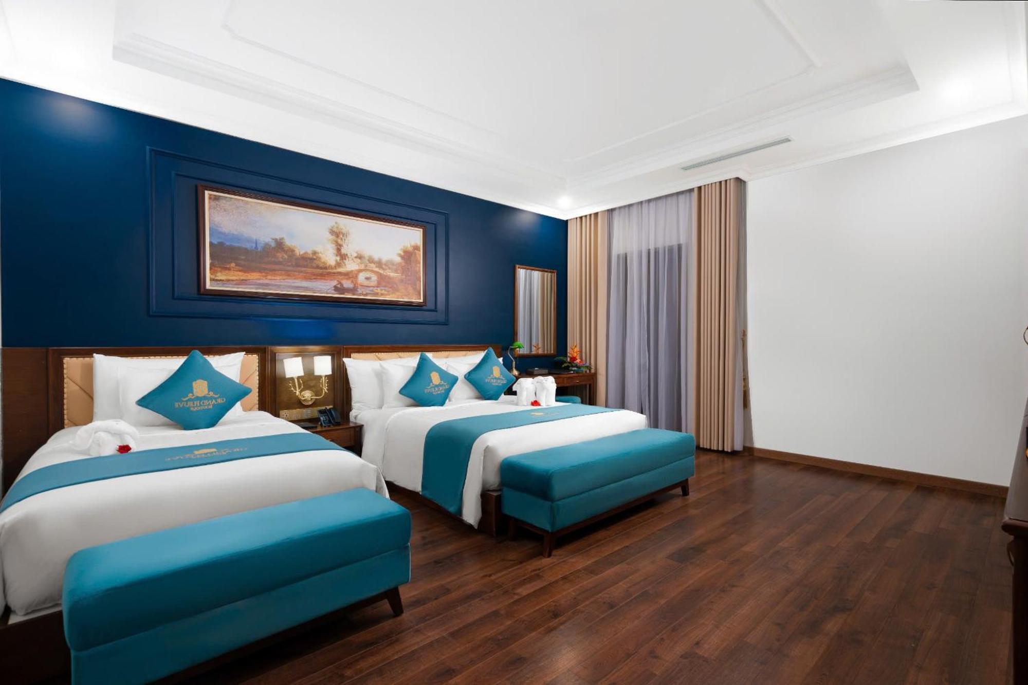 Grand Fleuve Boutique Hotel Ha Long Exterior photo